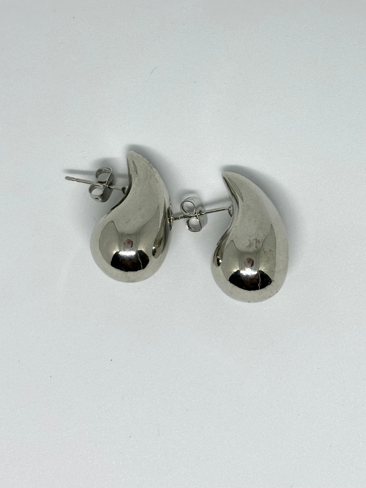 Aretes de gota en plata